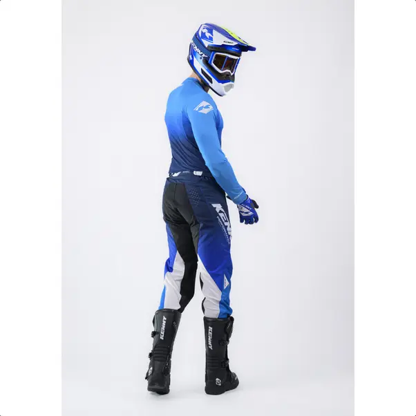 Screenshot 2024-11-29 at 17-12-10 PERFORMANCE GRADIENT BLUE.webp